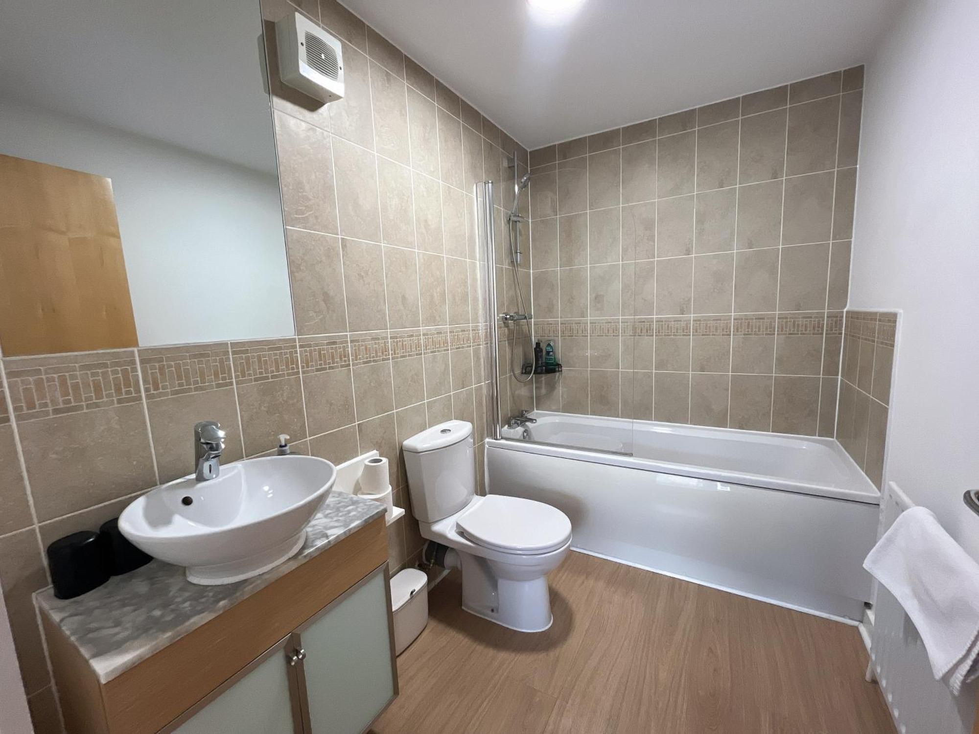 Apartment 2 Bath Free Parking Edinburgh Bagian luar foto